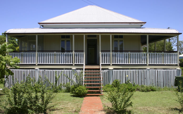 Old Queenslander Cottage QCWA Country Kitchens