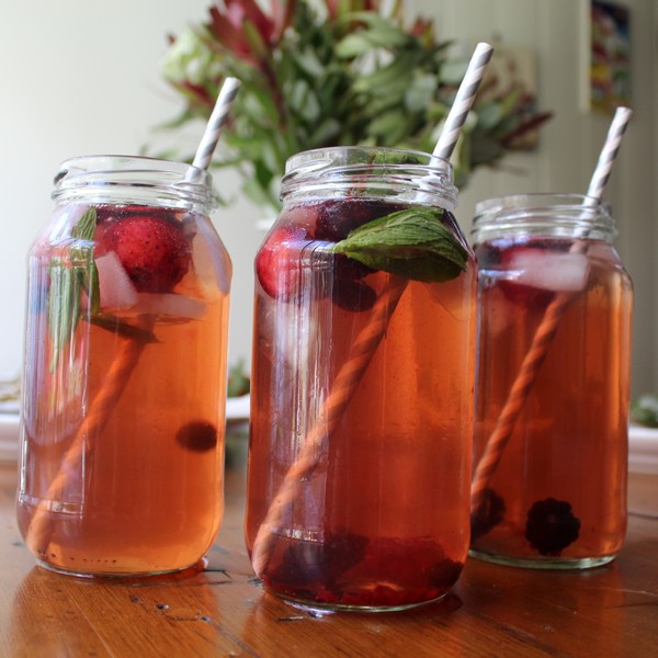 Lemon Myrtle and Raspberry Iced Tea