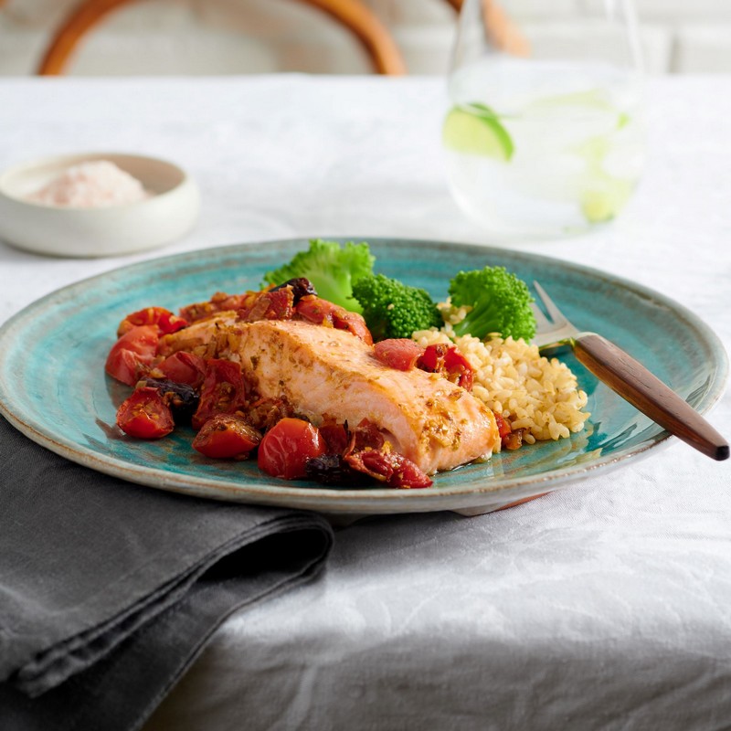 Salmon with Tomato and Broccoli in a Blue Plate