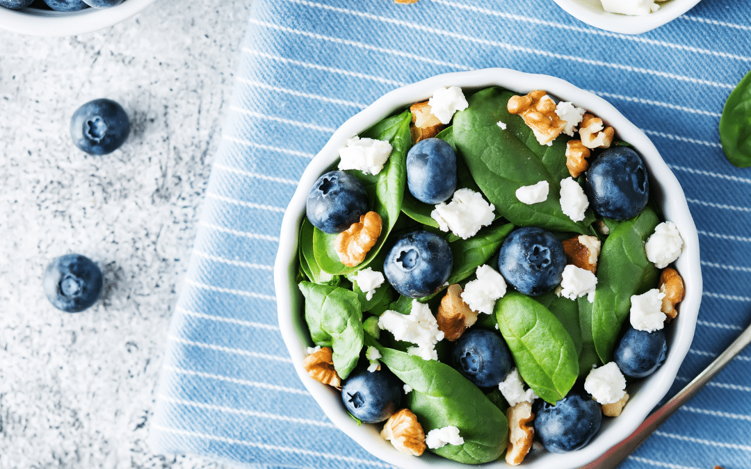 Pecan, Blueberry and Spinach Salad