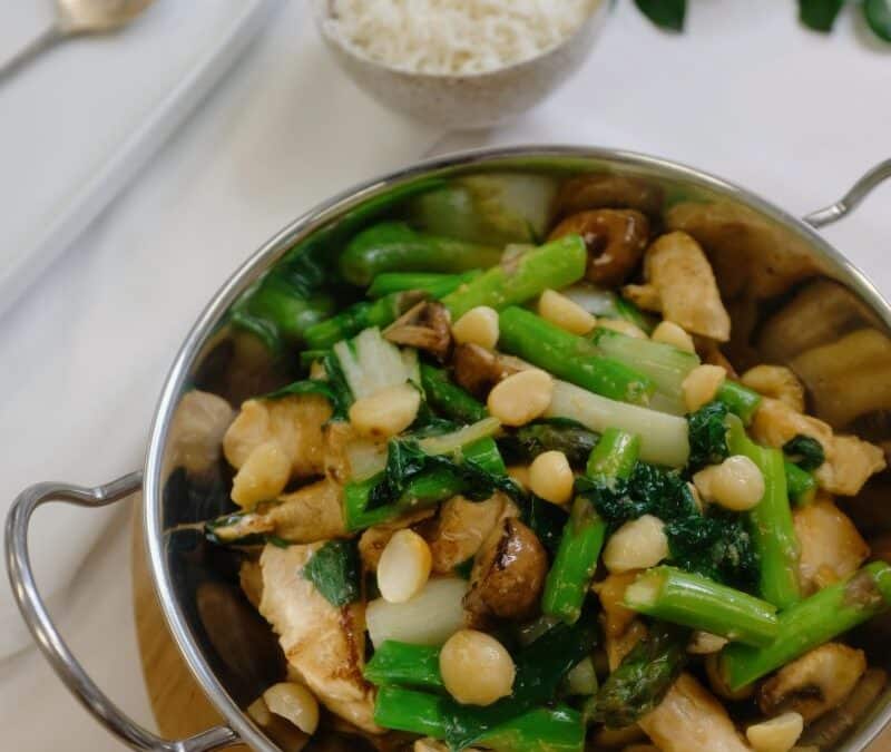 Chicken and Macadamia Stir Fry