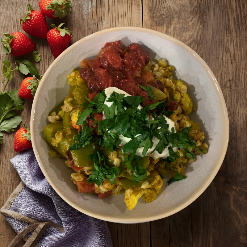 Curried Chickpeas and Barley with Strawberry Chutney