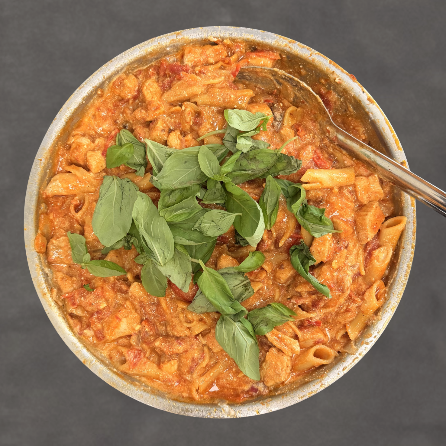 One Pot Chicken Tomato Pasta for 2