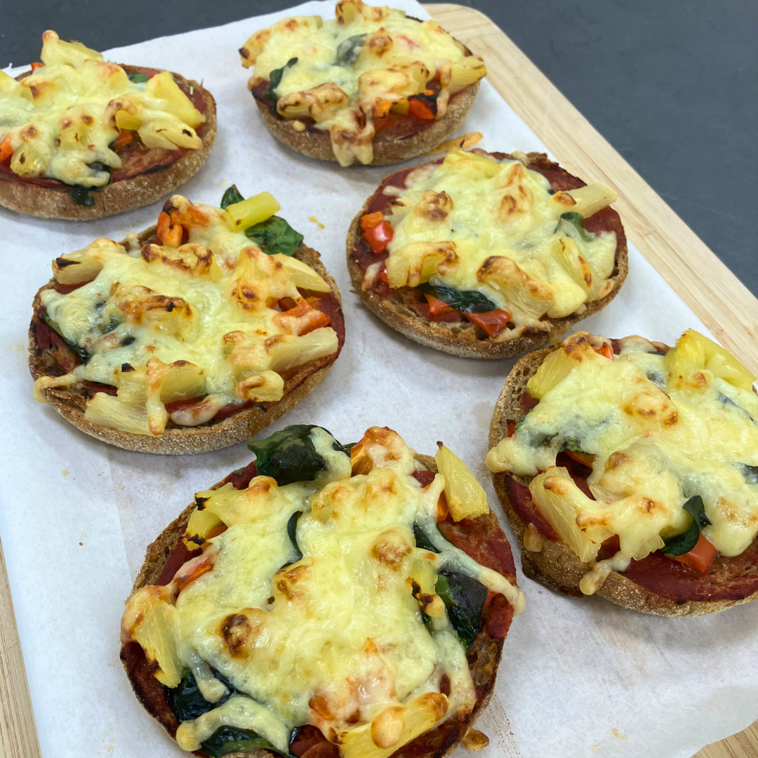Mini English Muffin Pizzas
